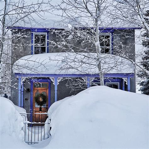 Colorful Cabins - Travel Crested Butte