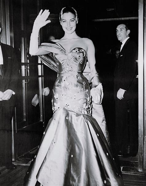 Rarely Seen Vintage Red Carpet Photos Hollywood Icons Ava Gardner