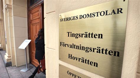 Nwt Dömd Sexbrottsling åtalas För Våldtäkt På 14 årig Flicka