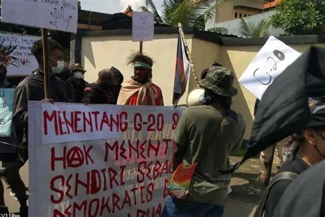 Tolak Ktt G Dan Minta Merdeka Orasi Mahasiswa Papua Berujung Bentrok