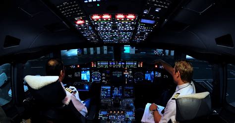 Airbus A380 Cockpit View at Night and Day | Aircraft Wallpaper Galleries