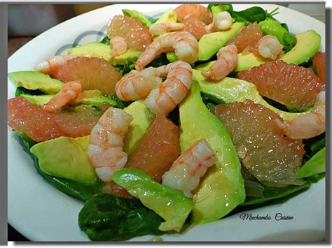 Salade Pousses Dépinards Avocats Et Pamplemousses Aux Crevettes