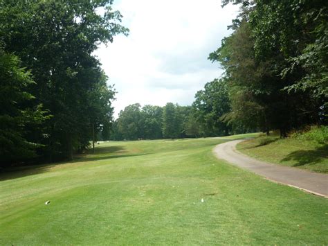 Tanglewood Park (Championship Course) – Tiger Golf Traveler