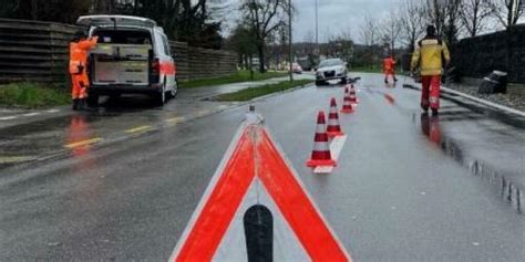 T Dlicher Verkehrsunfall In Oetwil Am See Oetwil Am See