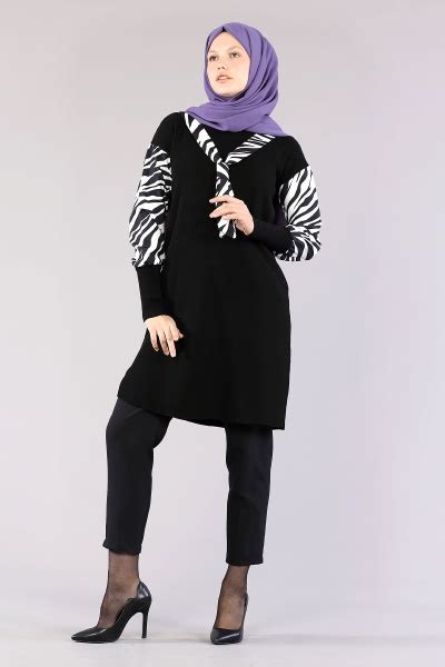 4063 Zebra Garnili Tunik Tek Siyah Tekbir