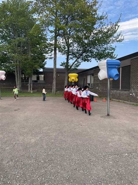 Forest Glen School added a new photo. - Forest Glen School