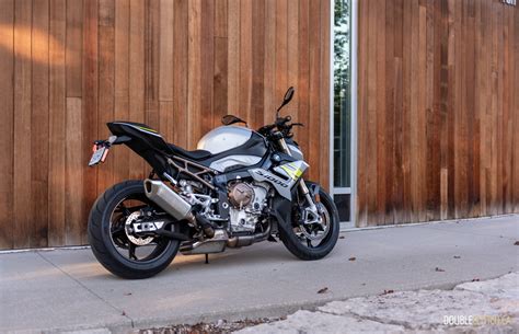 2022 BMW S 1000 R First Ride Review A Sensible Super Naked Atelier