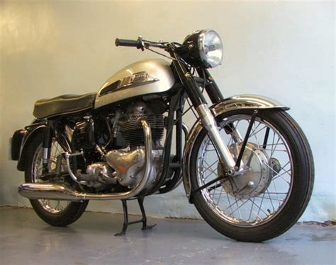 Norton Classic Motorcycles | Classic Motorbikes