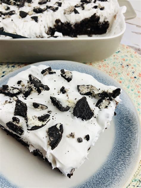 Oreo Dump Cake Recipe Slow Cooker Living