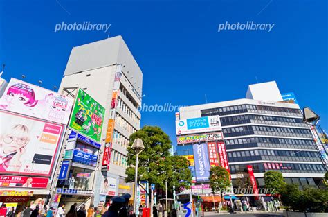 吉祥寺駅前 写真素材 4987143 フォトライブラリー Photolibrary