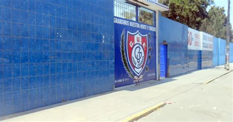 Smp Padres Protestan Por Demora En Obras Del Colegio José Granda Canal N