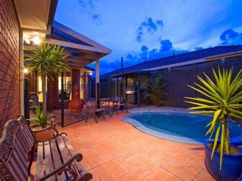 17 Seabrook Way Seaford Vic 3198 Au