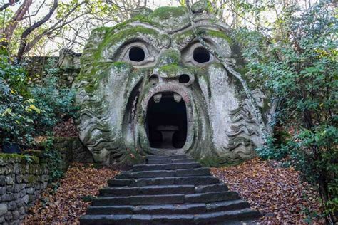 Bomarzo Park Der Ungeheuer And Viterbo Altstadt Tour Getyourguide