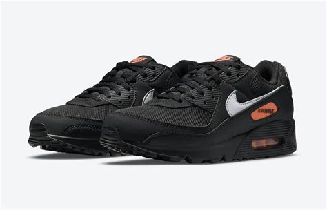 Une Nike Air Max 90 Black Orange à l horizon Le Site de la Sneaker