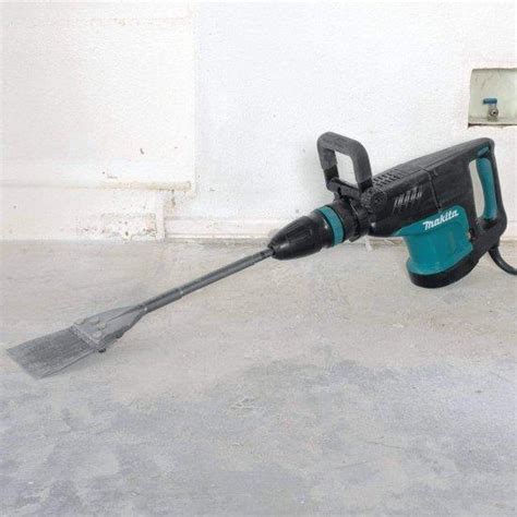 Makita マキタ HM1203C 20 lb Demolition Hammer accepts SDS MAX bits