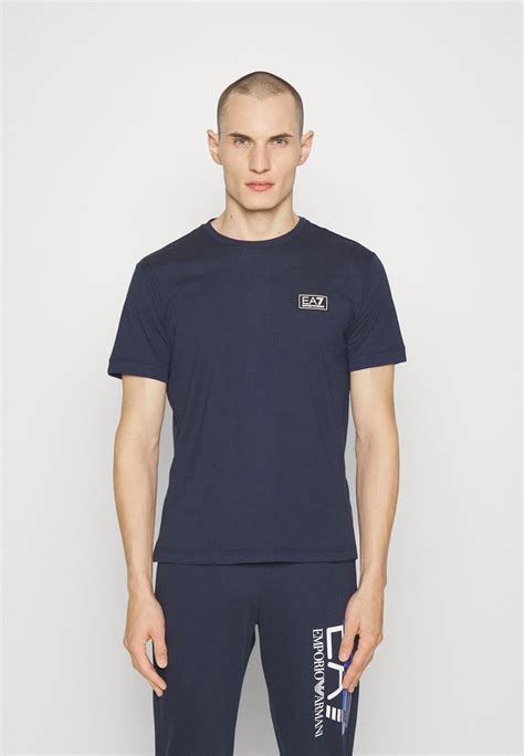 Ea7 Emporio Armani T Shirts Print Blu Navy Mørkeblå Zalando Dk