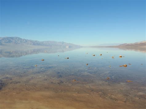 Lake Manly at Badwater Basin, Death Valley National Park : r ...