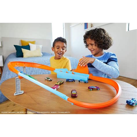 Mattel Hot Wheels Rapid Raceway Champion Play Set Gbf Gjm Toys Shop Gr