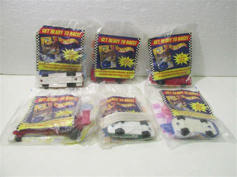 Mcdonald S Set Of Mattel Hot Wheels Racing Series Happy Meal Toy T