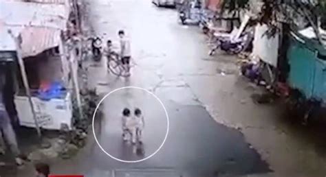 3 Year Old Girl Dies After Being Run Over By Suv Gma News Online