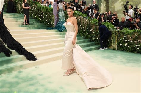 Kylie Jenner’s Met Gala 2024 Look Was Inspired By A Garden Statue Vogue