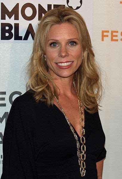 Classify Cheryl Hines