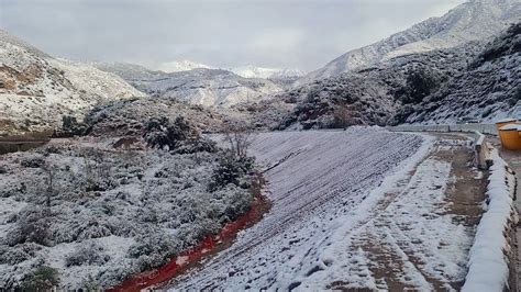 Driving The Scenic California State Route In Azusa To Crystal Lake