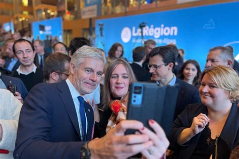 La Région Auvergne Rhône Alpes Fait Trop La Pub De Laurent Wauquiez Un