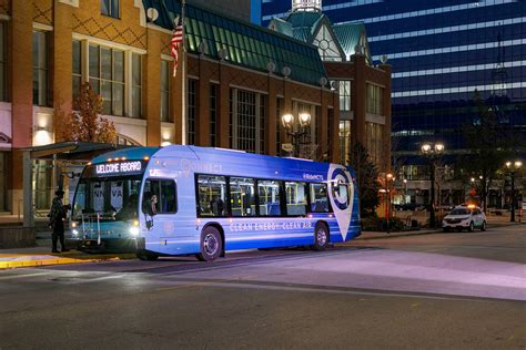 Mcts Connect Milwaukee County Transit System Celebrates Arrival Of