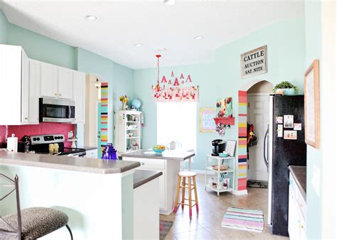 Kitchen Makeover – Lyndsay Almeida