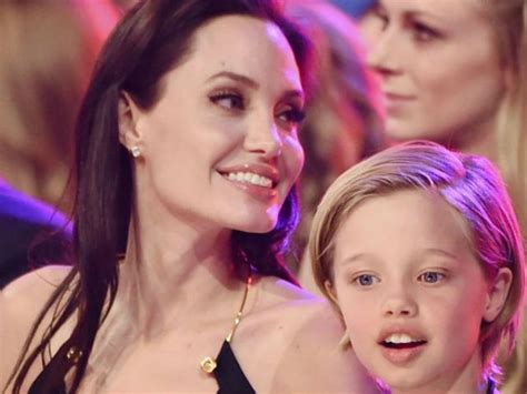 A Sus A Os Shiloh Hija De Angelina Jolie Y Brad Pitt Inicia