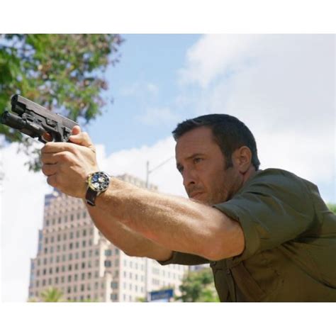 Alex Oloughlin Oloughlin The Royal Eyes 8x10 8 X 10 Photo Yds 51 On Ebid United States 210419883