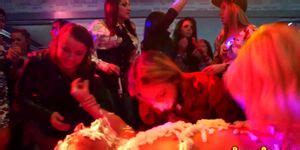 Amateur Skanks Suck Cock Tnaflix