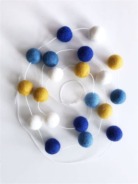 Hanukkah Felt Ball Garland Blue Gold And White Garland Etsy