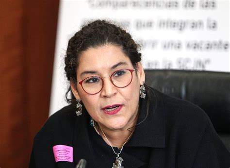 Lenia Batres es nombrada por López Obrador como nueva magistrada de la