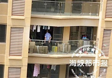 连江一小区发生坠楼事件 11岁男孩从16楼家中坠亡手机新浪网