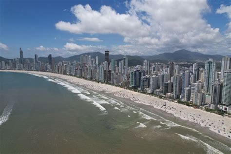 40 das praias de Santa Catarina tem despejo de esgoto em suas águas