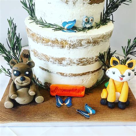 Gâteau naked cake animaux de la forêt 1 an Julio Gourmandelices