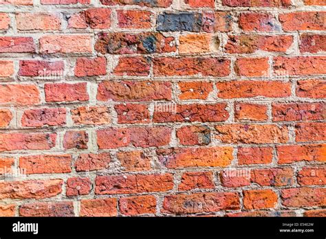 Flemish bond brickwork hi-res stock photography and images - Alamy