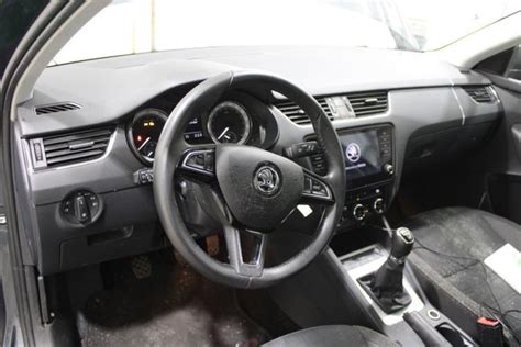 Skoda Octavia 10 Tsi 12v Salvage Vehicle 2019 Gray