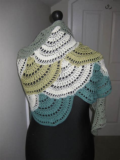 Ravelry Jillwatling S Lake Of Menteith Shawl