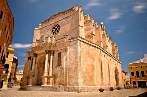 Islas Baleares historia ubicación clima lugares turísticos bandera