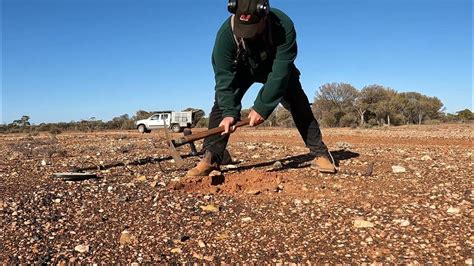 Gold Detecting Western Australia Part 11 Youtube