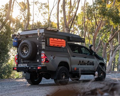 Canopy Camper Deluxe Alu Cab Toyota Hilux Double Cab • 4wd Solitaire Lda