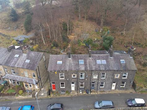 Property For Sale On Henshaw Road Walsden Todmorden Yopa