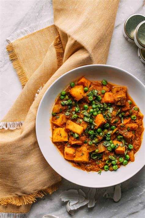 Aloo Matar — Easy Vegan Pea And Potato Curry Recipe Veeg