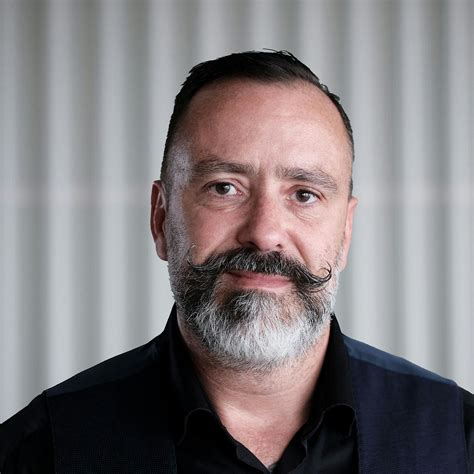 Sonnenbrillen-Diplomatie: Wie Trump und Macron sich in Davos die Show