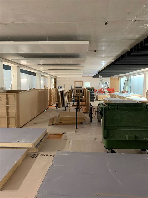 Manchester Metropolitan University Student Hubs - 5plus