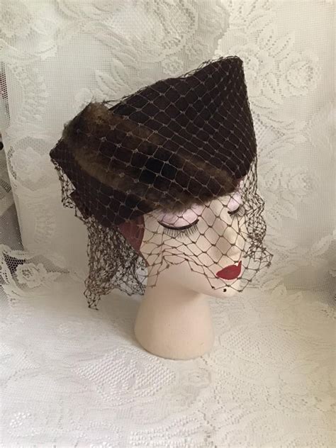 Vintage 1940 S Hat RARE Tall Tilt Hat Dark Brown With Gem