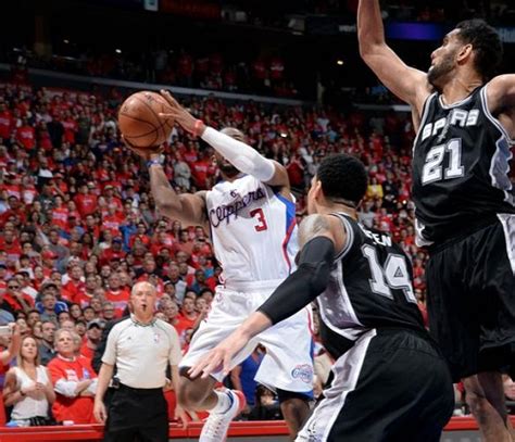 Chris Paul sends Clippers to second round with ridiculous shot (Video) | Larry Brown Sports